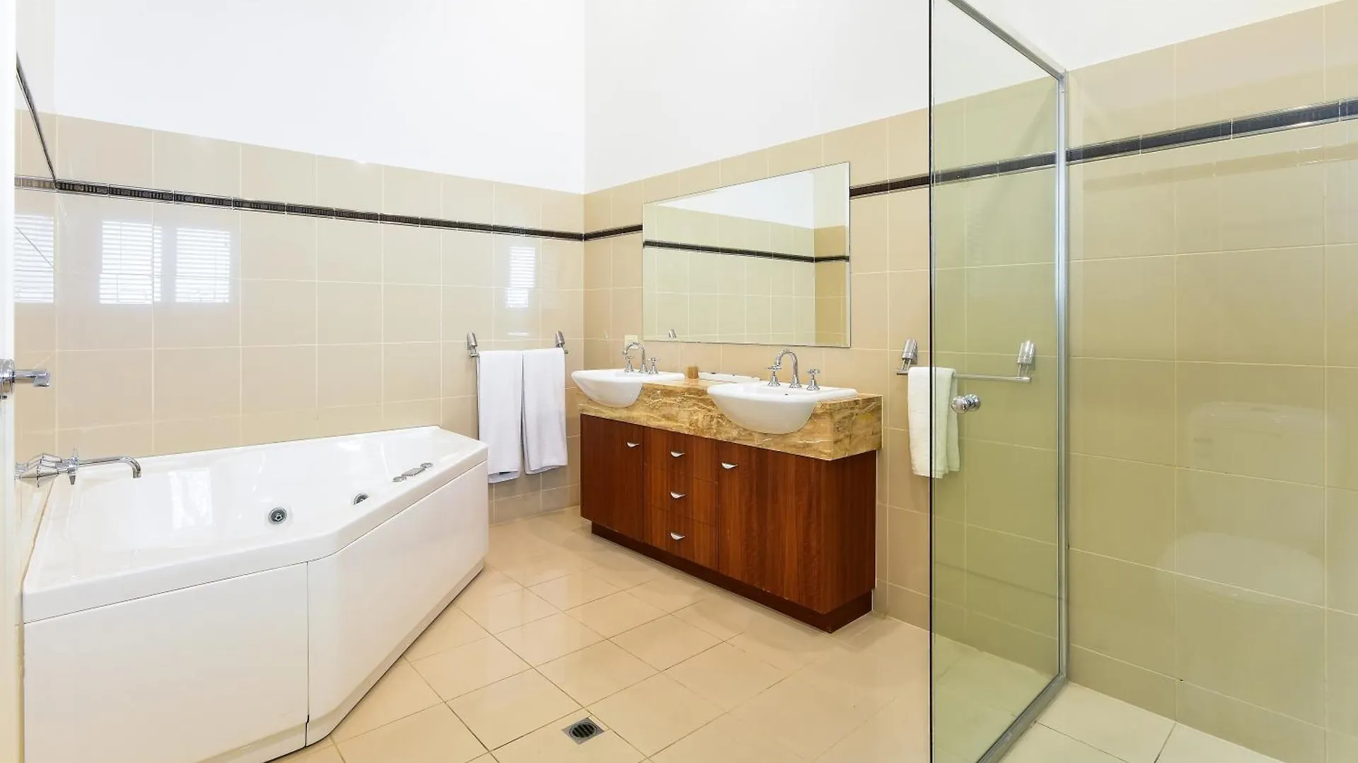 Cooinda Gardens On Hamilton Island By Hiha Apartment